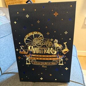 Authentic Louis Vuitton holiday bag. Brand new.